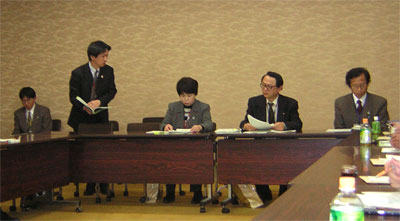 県政懇話会